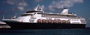 Maasdam in Cozumel