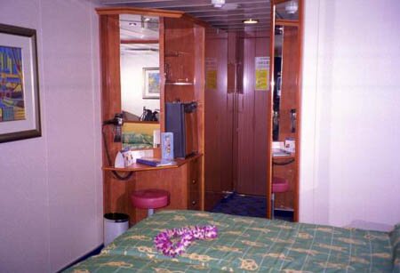 Norwegian Star--Oceanview Stateroom with Balcony