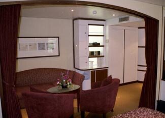 Wind Surf Suite Sitting Area